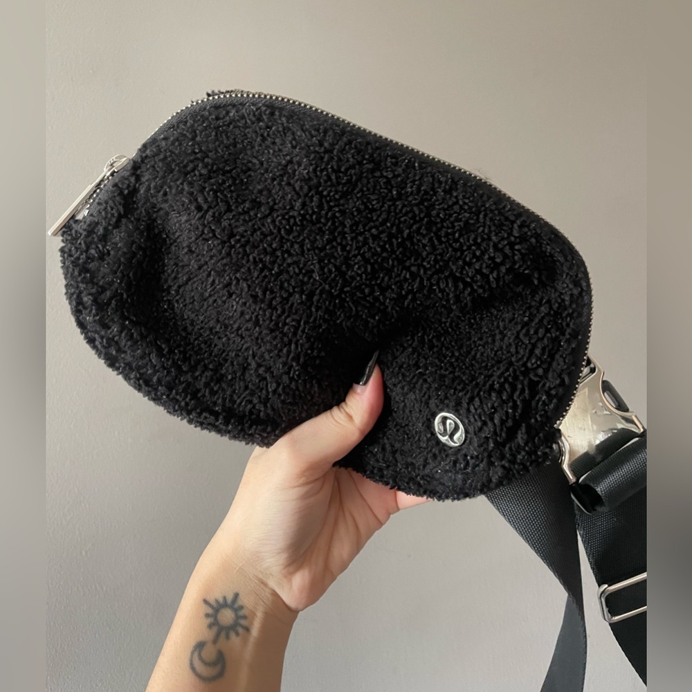 Lululemon Fleece Belt Bag
